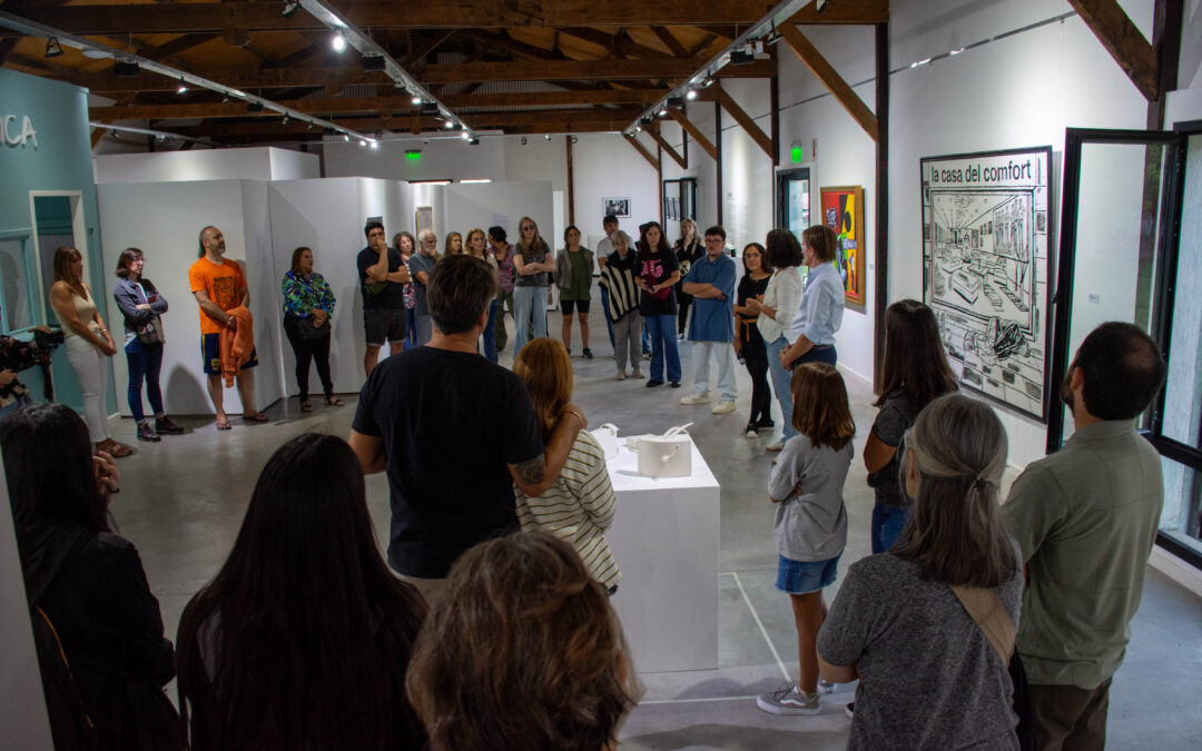 SE INAUGURARON Y YA PUEDEN VISITARSE DOS NUEVAS MUESTRAS EN EL MUMAV: “TRAMAS. PATRIMONIO ARTÍSTICO DE LA MEMORIA” Y “CIUDAD OCULTA. FOTOGRAFÍA Y TERRITORIO”