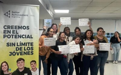 CULMINÓ CON ÉXITO EL PROGRAMA MUJERES EMPRENDEDORAS: EL GRUPO VIAJÓ A BUENOS AIRES A UNA FERIA QUE SE REALIZÓ EN LA UNIVERSIDAD DE PALERMO