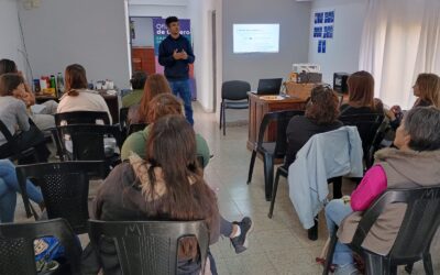 FORTALECIENDO LA AUTONOMÍA ECONÓMICA: SE REALIZÓ UN TALLER PARA MUJERES EMPRENDEDORAS