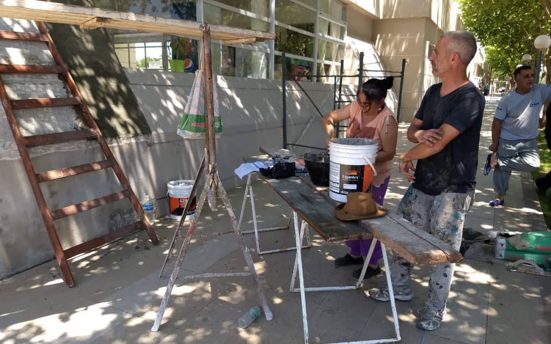 EMPEZO A LATIR EN TRENQUE LAUQUEN EL 2do.ENCUENTRO NACIONAL DE ARTE MURAL