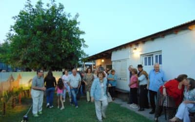 “CON TROPILLA POR DELANTE”, EL MURAL DEL ARTISTA RICARDO BOSSIÉ QUE ENRIQUECE AÚN MÁS EL MUSEO CRIOLLO ARTIGAS