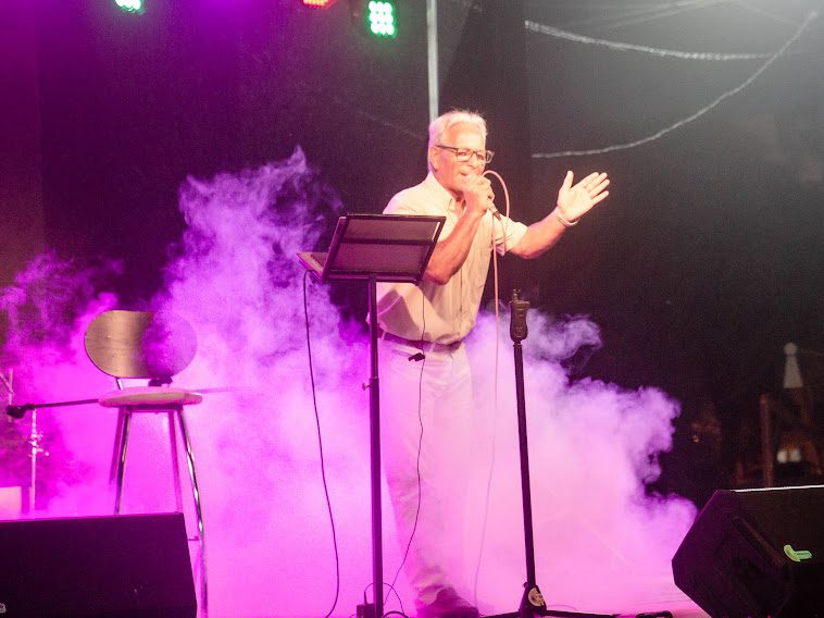 MÚSICA EN LA ESTACIÓN: OTRA NOCHE DE MÚSICA, BAILE Y ALEGRÍA EN EL PLAYÓN DEL FERROCARRIL