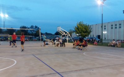 OLIMPÍADAS DEL REENCUENTRO Y LA JUVENTUD: EL NEWCOM CIERRA SU PARTICIPACIÓN Y COMIENZA EL HOCKEY SOBRE CÉSPED