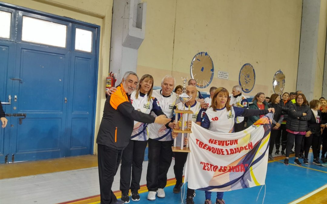 ESTO ES VIDA (TRENQUE LAUQUEN) Y CIRCULO POLICIAL (PEHUAJÓ), CAMPEONES EN LAS CATEGORÍAS +60 Y +40 DEL TORNEO APERTURA DE NEWCOM