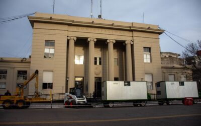 EL MUNICIPIO INCORPORÓ UNA INNOVADORA DESMALEZADORA PARA MANTENIMIENTO Y LIMPIEZA DE CANALES PLUVIALES, UNA MINICARGADORA Y DOS NUEVAS CASILLAS RURALES