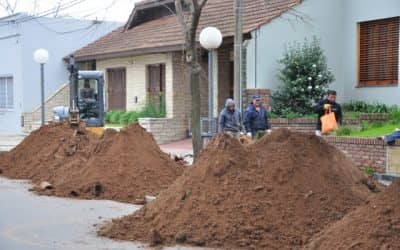 Se inició el segundo tramo de recambio de la cañería de agua y cloacas más antigua de la ciudad