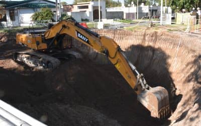AVANZA LA OBRA DE DESAGUES CLOACALES EN LAS CALLES PASO Y CHAUMEIL Y SE REALIZA UNA ESTACIÓN DE BOMBEO