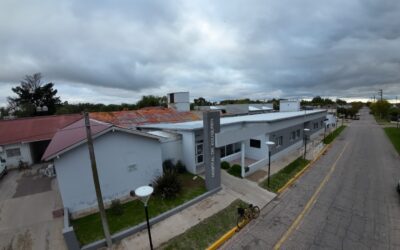 OTRA FUERTE INVERSIÓN PARA EL HOSPITAL MUNICIPAL DE 30 DE AGOSTO: SE RECAMBIA POR COMPLETO EL TECHO DEL SECTOR FUNDACIONAL DEL EDIFICIO