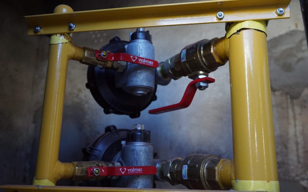 RECESO INVERNAL: OBRA DE GAS EN LOS COLEGIOS SECUNDARIOS Y EN MÁS ESTABLECIMIENTOS EDUCATIVOS DEL DISTRITO