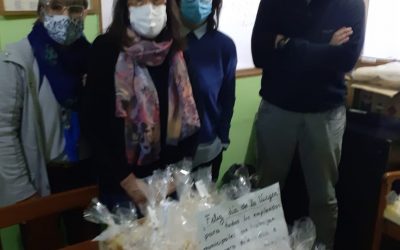 LA PARROQUIA NUESTRA SEÑORA DE LOS DOLORES Y UN OBSEQUIO PARA EL PERSONAL DE HIGIENE URBANA POR EL DÍA DE LA VIRGEN Y EN RECONOCIMIENTO A LA TAREA QUE REALIZAN