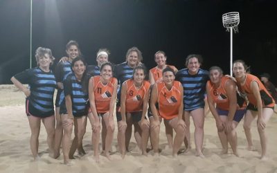 OLIMPÍADAS DEL REENCUENTRO Y LA JUVENTUD: VICTORIAS DE LAS CAMALEÓN, LAS LANGOSTAS Y LAS URRACAS POR LA 3ª FECHA DE CESTO BEACH FEMENINO