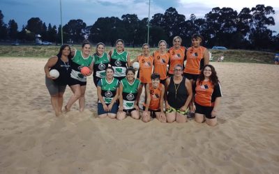 OLIMPÍADAS DEL REENCUENTRO Y LA JUVENTUD: TRIUNFOS DE ALOCADAS, PODEROSAS Y VALIENTES EN LA CUARTA FECHA DE CESTO BEACH FEMENINO