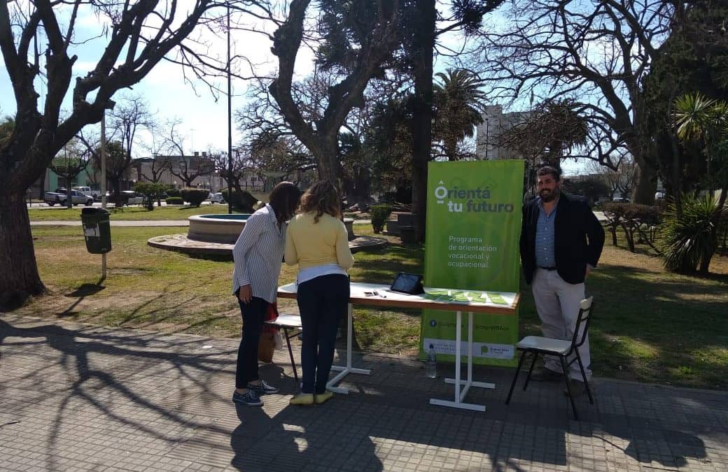 PROMOCIONAN EN TRENQUE LAUQUEN  EL PROGRAMA “ORIENTÁ TU FUTURO”, DEL CONSEJO PROVINCIAL DE EDUCACIÓN Y TRABAJO