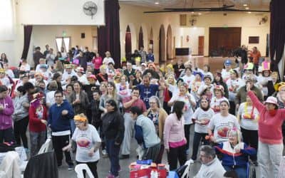 BAILE, KARAOKE Y GIMNASIA EN EL FESTEJO POR EL DÍA DEL JUBILADO Y LA PRIMAVERA EN EL PRAM