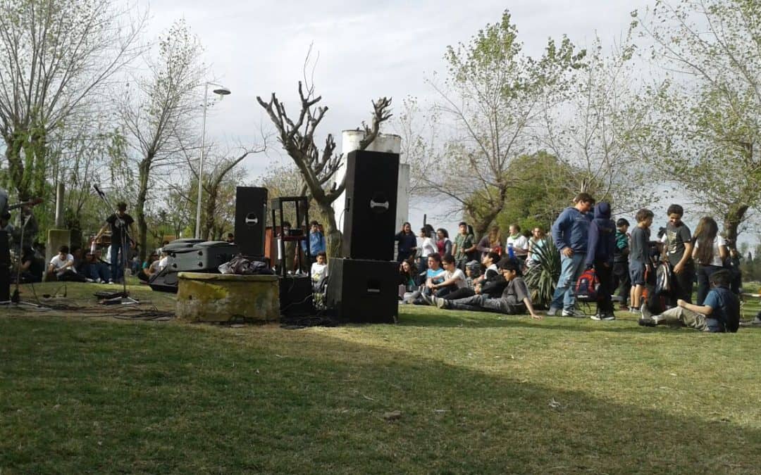 Berutti festejó la primavera en el Instituto Padre Castellaro