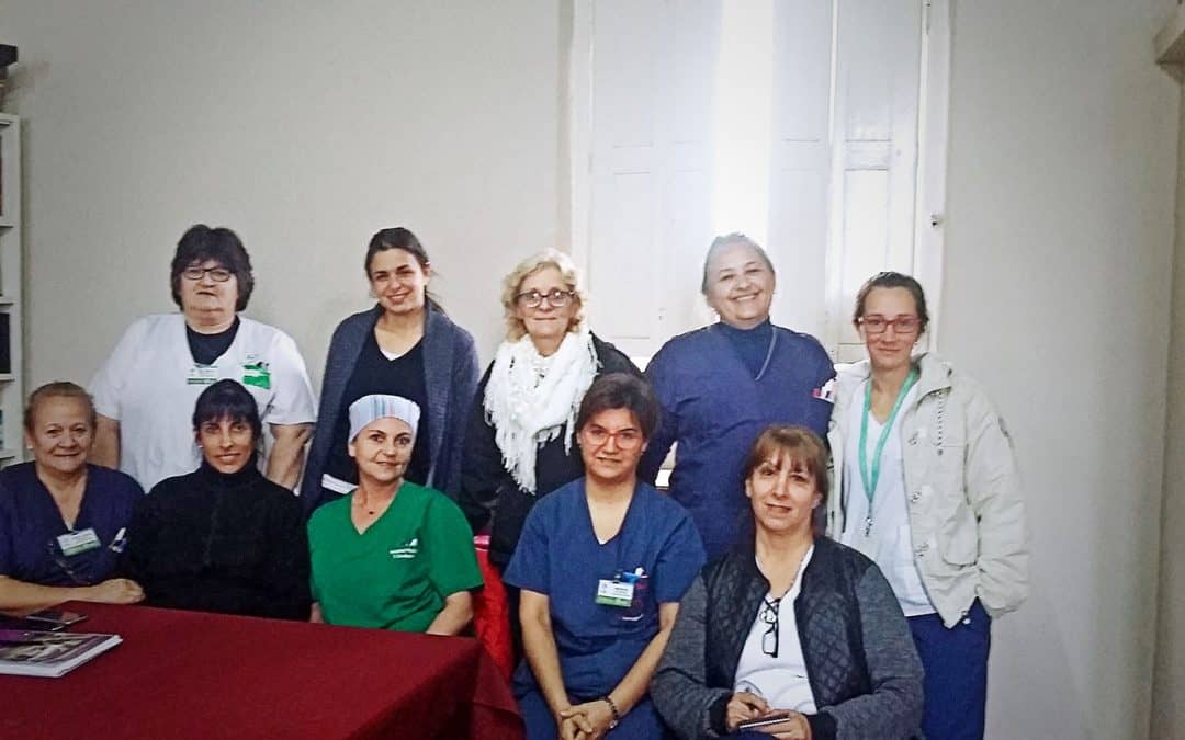 Se dicta una capacitación sobre control de infecciones en el hospital