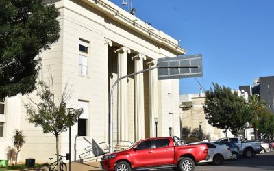 LA MUNICIPALIDAD ENTREGÓ 80 CRÉDITOS A EMPLEADOS MUNICIPALES PARA AMPLIAR Y/O REFACCIONAR SUS CASAS POR UN TOTAL DE 23,4 MILLONES DE PESOS