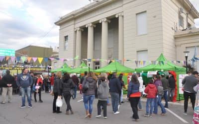 FERIA DE LAS COLECTIVIDADES: CONVOCAN A LOS INTERESADOS EN PARTICIPAR CON UN PUESTO EN EL PATIO DE COMIDAS