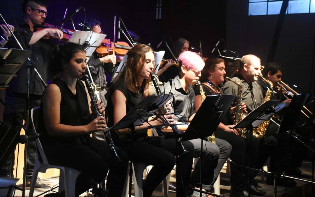 LA ORQUESTA DE TANGO MUNICIPAL SE PRESENTÓ EN TRADICIONAL PEÑA DEL 25 DE MAYO, ANTE UNAS 500 PERSONAS