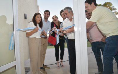 EL CORAZÓN DEL “PEQUEÑO HOGAR” YA EMPEZÓ A LATIR EN EL NUEVO EDIFICIO QUE ESTA TARDE (JUEVES) DEJÓ INAUGURADO EL MUNICIPIO