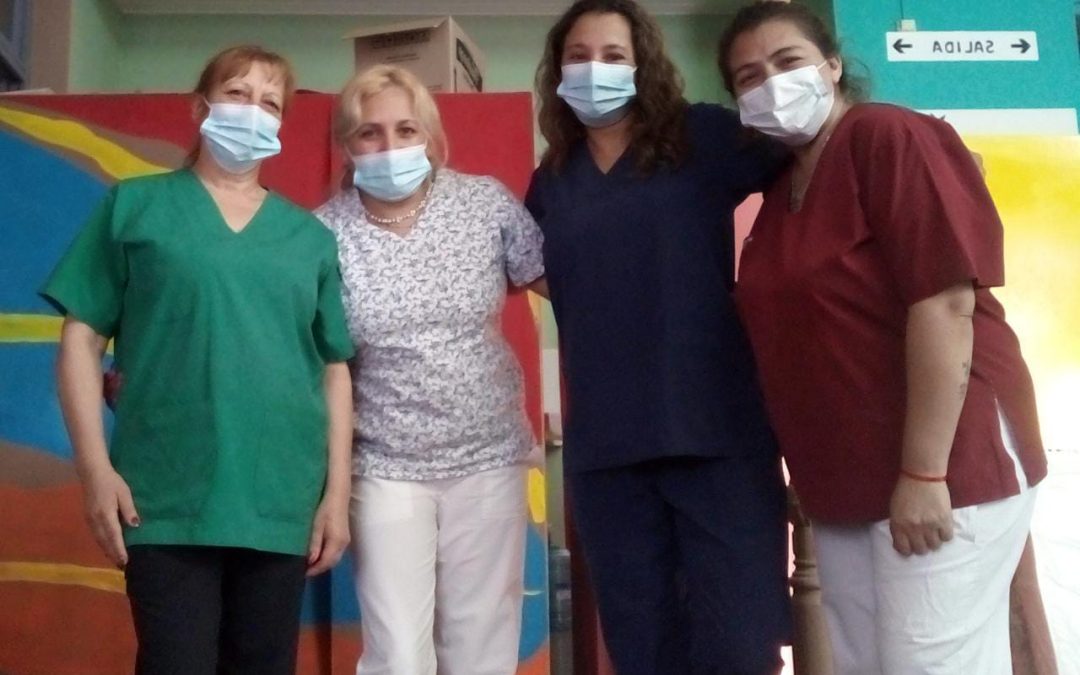 UN GESTO PARA DESTACAR Y AGRADECER: CUATRO EMPLEADAS DEL CUMEN CHE ACOMPAÑARON A LOS RESIDENTES DURANTE LOS DIEZ DÍAS DE AISLAMIENTO