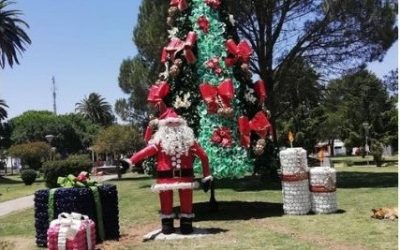 FERIA ARTESANAL Y LA PRESENTACIÓN DE “LOS CREADORES” PARA ACOMPAÑAR EL ENCENDIDO DEL TRADICIONAL PIÑO NAVIDEÑO EN TREINTA DE AGOSTO
