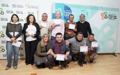 EL INTENDENTE DESTACÓ EL ESFUERZO DE LOS TRABAJADORES MUNICIPALES EN EL ACTO DE ENTREGA DE LOS PREMIOS POR LOS 30 AÑOS DE SERVICIO