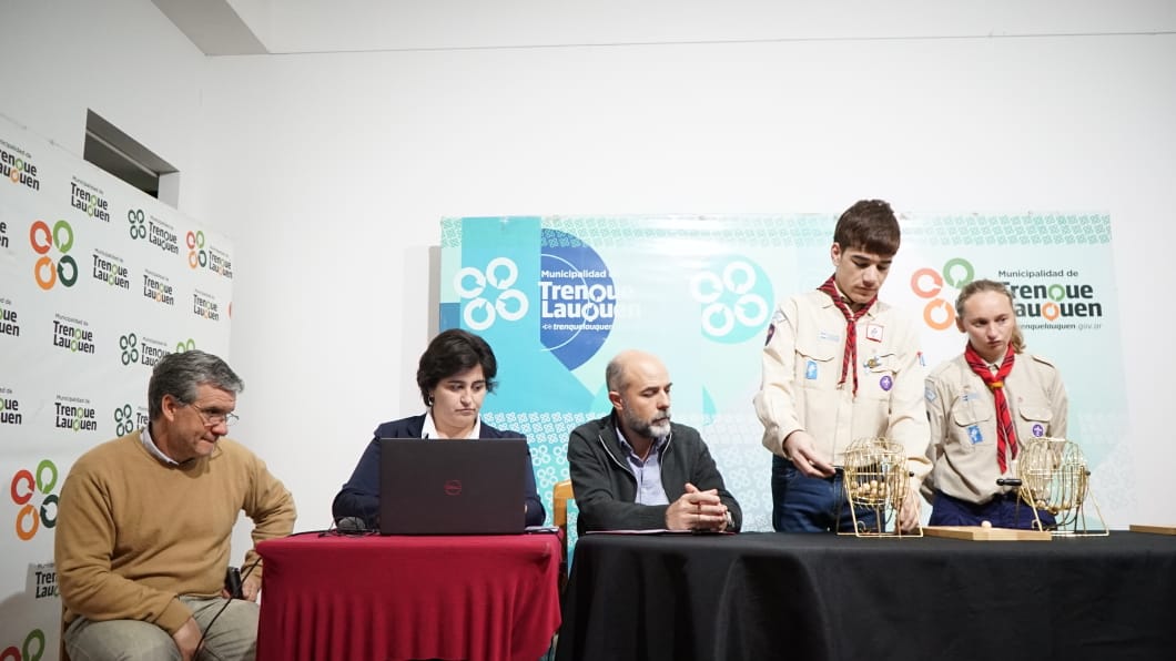 PREMIOS ESTÍMULO: EL MUNICIPIO REALIZÓ EL SEGUNDO SORTEO DEL AÑO Y HAY 4 GANADORES DE ÓRDENES DE COMPRA POR 960.000 PESOS CADA UNA