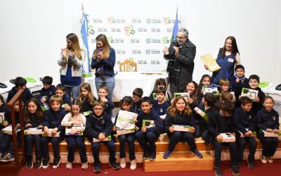 EN LA ENTREGA DE PREMIOS DEL CONCURSO “SEPARÁ Y GANÁ”, EL INTENDENTE INVITÓ A LOS VECINOS/AS A RECUPERAR LA CULTURA DE LA SEPARACIÓN EN ORIGEN