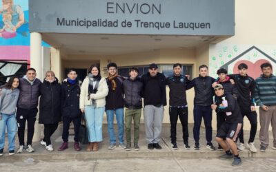 EL PROGRAMA ENVIÓN RECIBIÓ LA VISITA DE ESTUDIANTES DEL PROFESORADO DE LENGUA Y LITERATURA QUE SE DICTA EN EL INSTITUTO N.º 40
