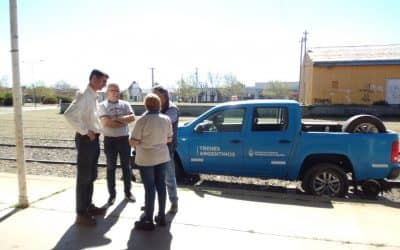 FERNÁNDEZ Y AUTORIDADES DE TRENES ARGENTINOS PROBARON LAS VÍAS Y AHORA HABRÁ QUE ESPERAR UN INFORME TÉCNICO