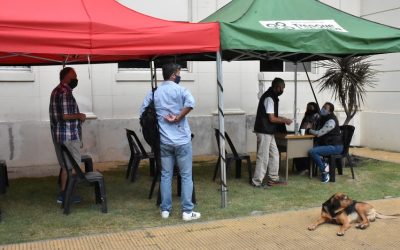 UNAS 500 PERSONAS YA SE INSCRIBIERON PARA VACUNARSE CONTRA EL COVID-19 EN EL PUESTO DE REGISTRO QUE INSTALÓ EL MUNICIPIO