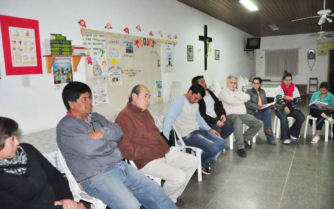 Serantes se reunió con vecinos del barrio Indio Trompa