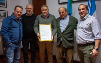 RECONOCIMIENTO A LA TRAYECTORIA Y EL COMPROMISO SOCIAL POR LOS 20 AÑOS DEL TORNEO DE GOLF “DÍA DEL AMIGO”