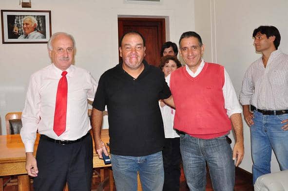 Se reconoció a 13 empleados municipales