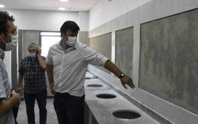 EL INTENDENTE INTERINO Y EL SUBSECRETARIO DE OBRAS PÚBLICAS RECORRIERON LAS OBRAS EN LAS ESCUELAS: EL OBJETIVO ES DEJARLAS TERMINADAS ESTA SEMANA