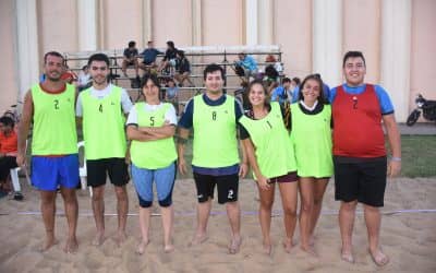 OLIMPIADAS: LOS RETIRADOS, ATR Y HELARTESANO SON LOS CAMPEONES DEL HÁNDBOL MIXTO, FEMENINO Y MASCULINO