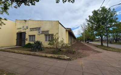 EL MUNICIPIO INICIÓ LA REFACCIÓN DE LA ESCUELA N.º 35 CON LOS TRABAJOS EN EL EXTERIOR DEL EDIFICIO