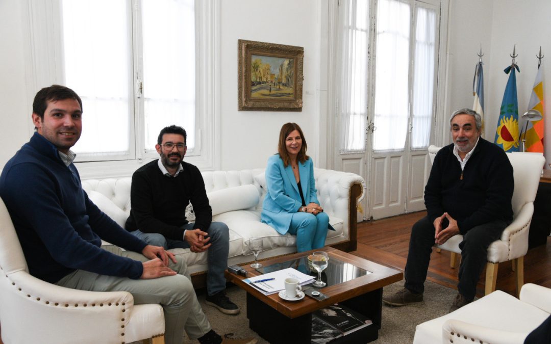EL INTENDENTE SE REUNIÓ CON FLORENCIA SAINTOUT: REPASO DE TODO LO HECHO EN CULTURA Y PRESENTACIÓN DE UNA CARPETA CON AMBICIOSOS NUEVOS PROYECTOS