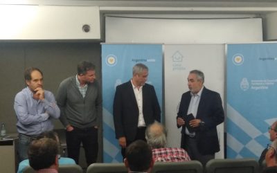 MIGUEL FERNÁNDEZ ENCABEZÓ UNA REUNIÓN DE INTENDENTES RADICALES CON EL MINISTRO DE DESARROLLO TERRITORIAL Y HÁBITAT DE LA NACIÓN, JORGE FERRARESI