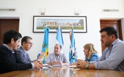 FORTALECER LA EDUCACIÓN EN EL DISTRITO: EL INTENDENTE FIRMÓ UNA CARTA DE COMPROMISO CON REPRESENTANTES DE LA FACULTAD DE CIENCIAS ECONÓMICAS DE LA UBA