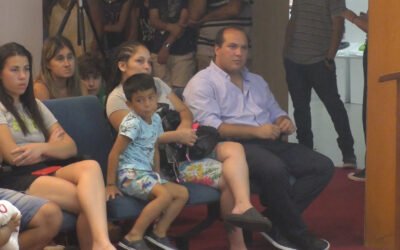 60 CASAS SOCIALES: SE REALIZÓ UNA CHARLA INFORMATIVA Y FIRMA DE LAS ACTAS CON LOS ADJUDICATARIOS/AS, Y MAÑANA A LAS 14.30 SE ENTREGARÁN LAS VIVIENDAS EN LA AU