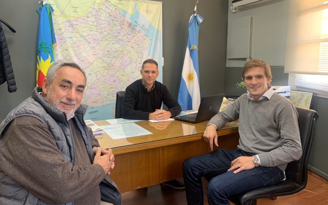 REUNIÓN DEL INTENDENTE EN VIALIDAD PROVINCIAL PARA AVANZAR EN LAS GESTIONES POR LOS CAMINOS RURALES CORAZZI – 30 DE AGOSTO Y LA CARRETA – LA COTORRA