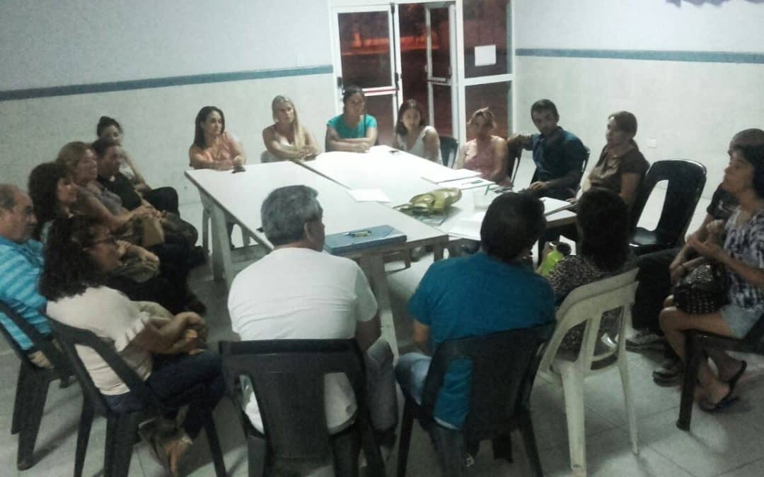 Se realizaron ayer (jueves) dos reuniones con vecinos de diferentes barrios