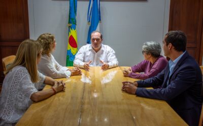 EL INTENDENTE FRANCISCO RECOULAT RECIBIÓ A LA DIRECTORA GENERAL DE CULTURA Y EDUCACIÓN DE LA PROVINCIA FORTALECIENDO EL TRABAJO EN CONJUNTO