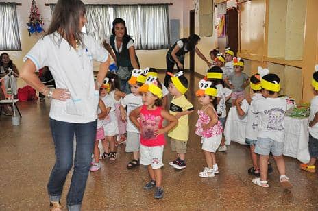 Entrega de carpetas en Rincón de Luz