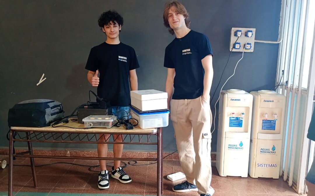 EL EQUIPO DE ROBÓTICA DEL POLO CIENTÍFICO TECNOLÓGICO LOGRÓ VARIOS PRIMEROS PUESTOS EN LA LIGA NACIONAL, EN MISIONES