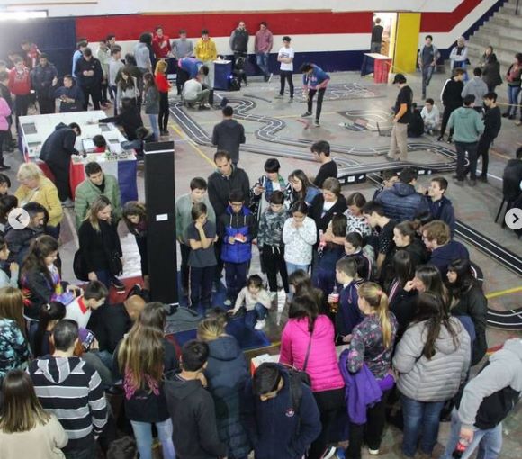 ALUMNOS DE ROBÓTICA AVANZADA DEL POLO CIENTÍFICO TECNOLÓGICO COMPETIRÁN MAÑANA (SÁBADO) EN UN CERTAMEN EN  HURLINGHAM
