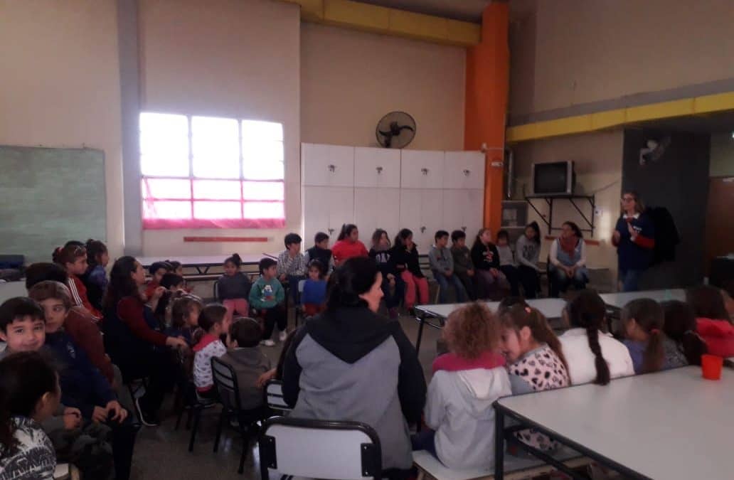 EL SERVICIO DE ODONTOLOGÍA Y ODONTÓLOGAS DE LOS CAPS REALIZARON CONTROLES DE SALUD BUCAL EN EL CEC Nº 802