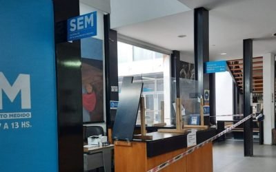 EL MUNICIPIO DENUNCIÓ EL FALTANTE DE EQUIPAMIENTO TECNOLÓGICO DE LA OFICINA DEL SEM, QUE FUNCIONA EN EL CENTRO CÍVICO